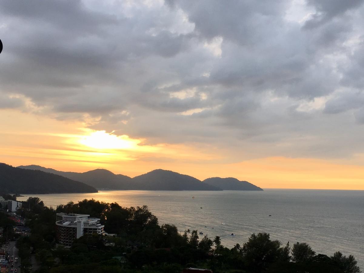 The Ferringhi Sea View At Sri Sayang Lejlighed Batu Ferringhi Eksteriør billede