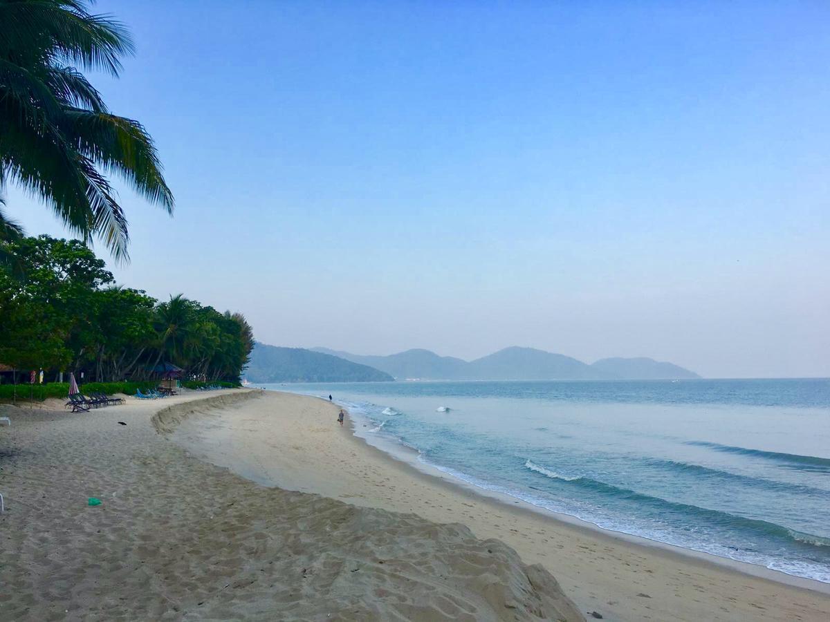The Ferringhi Sea View At Sri Sayang Lejlighed Batu Ferringhi Eksteriør billede